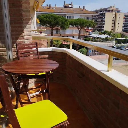 Apartamento In Lloret By The *